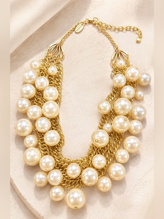 Arnold Scaasi Jewelry - VINTAGE 1980’s ARNOLD SCAASI STATEMENT CASCADING FAUX PEARL NECKLACE Runway